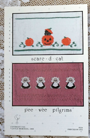 Little Memories Smocking Plate Scare-D-Cat Pee-Wee Pilgrims 024